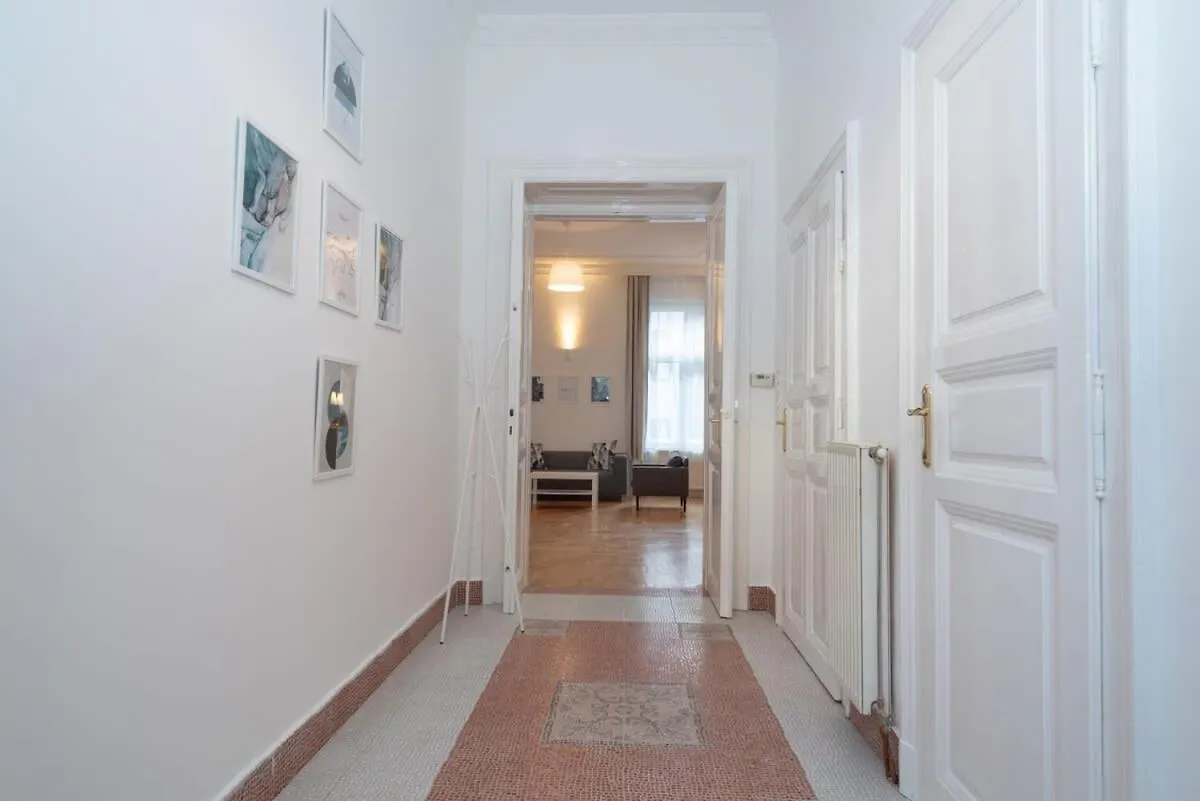 New Trendy Central Apartment At The Perfect Location 布达佩斯